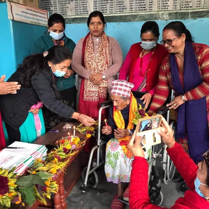 सामाजिक उत्तरदायित्वपूर्ण कार्यमा प्रभात दिदीबहिनी