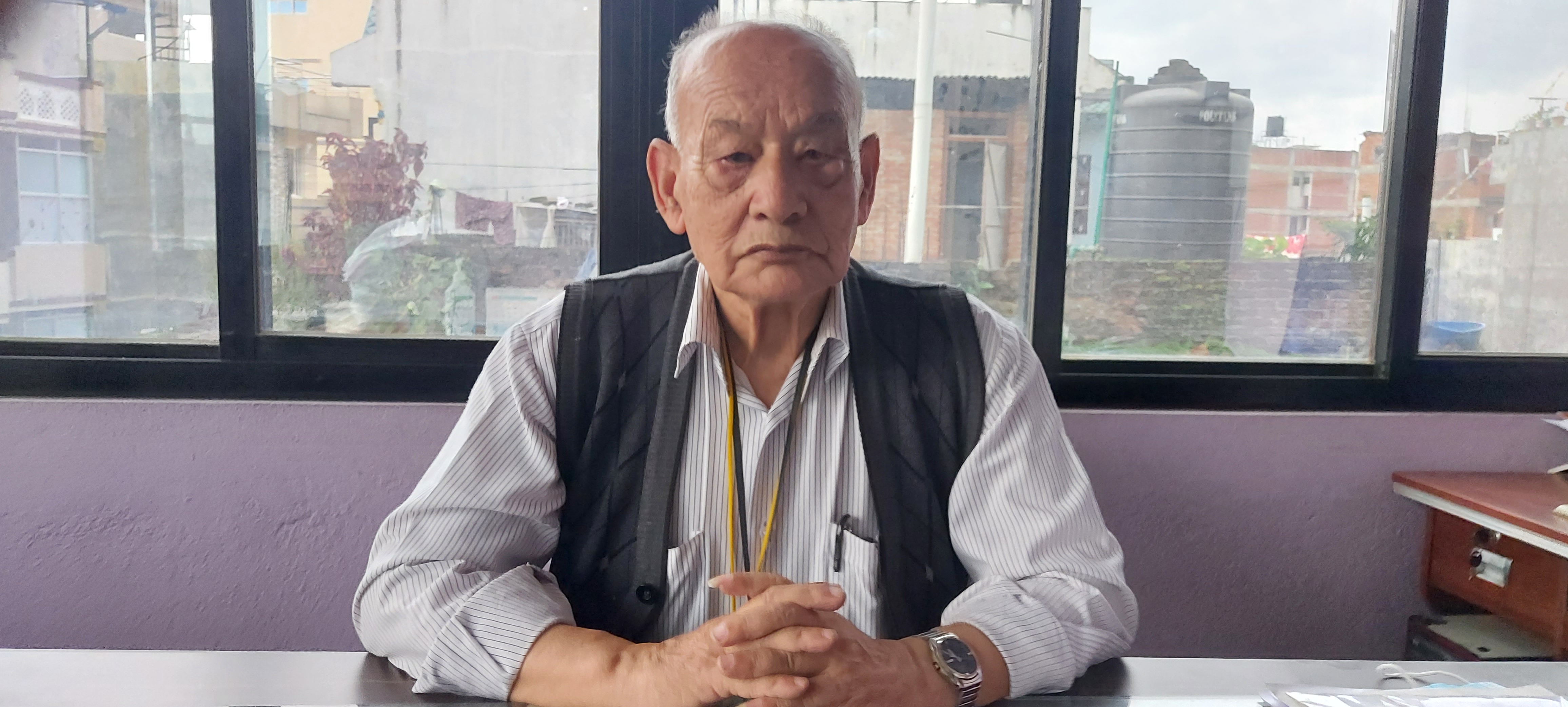 सहयोगी साकोस ‘स्मल इज् ब्युटीफुल’ हो