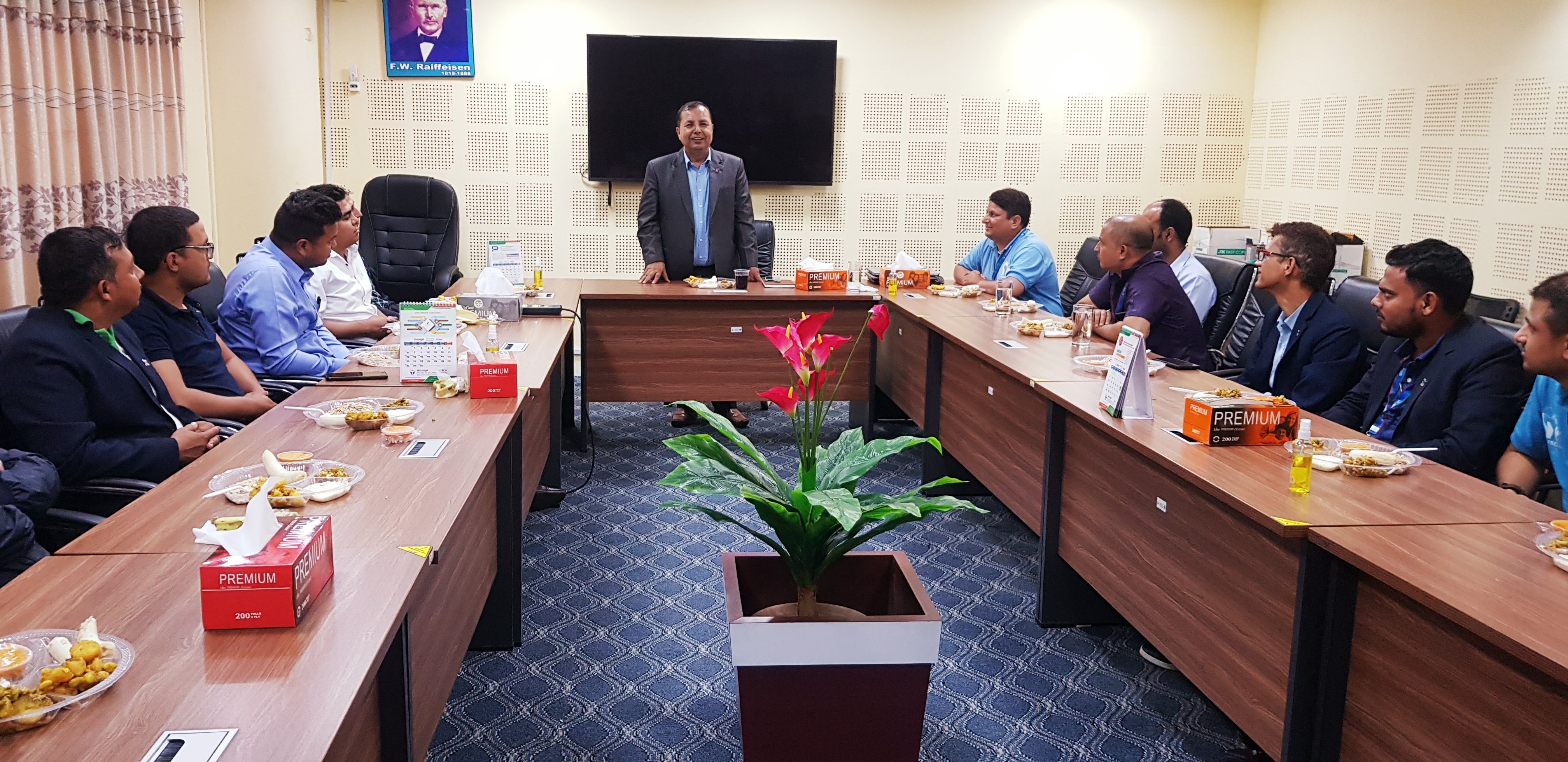 ‘जे सकिन्छ, त्यसैमा आत्मनिर्भर बन्ने प्रयास गरौं’