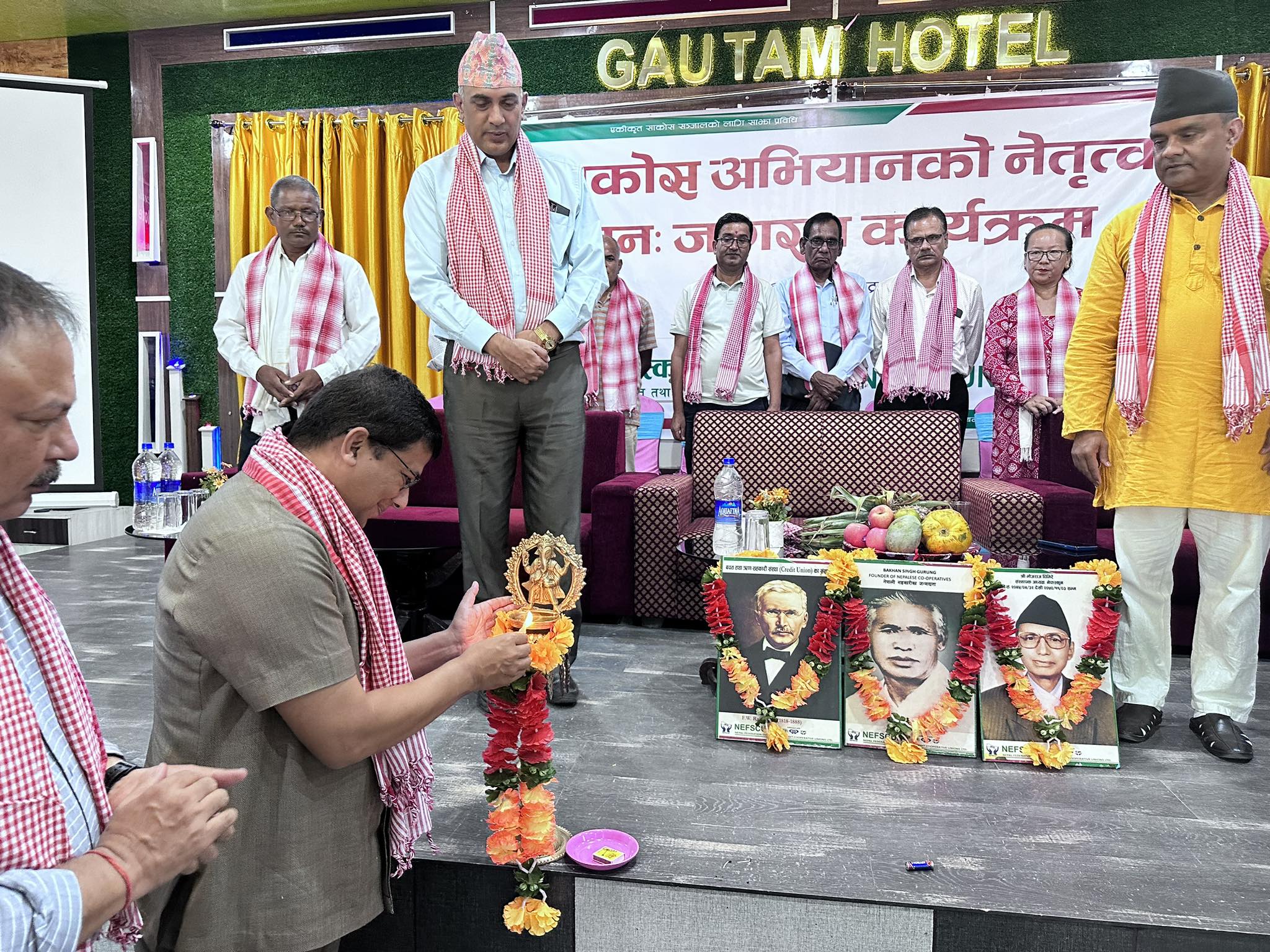 बर्दिबासमा मधेश प्रदेशस्तरीय साकोस अभियानको नेतृत्व पुनः जागरण कार्यक्रम उद्घाटन