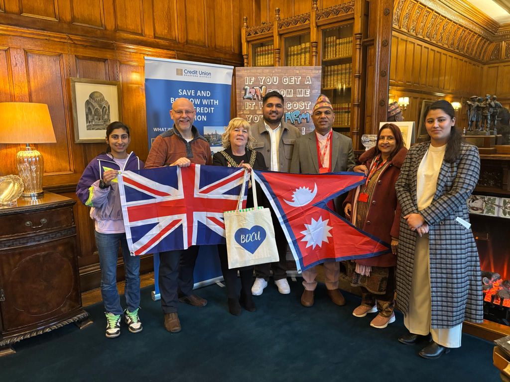 अन्तर्राष्ट्रिय सम्बन्ध गाँस्दै पोखरा रोयल, मुख्य प्रबन्धक ढकालसहितको टोली रोचडेल म्यूजियममा