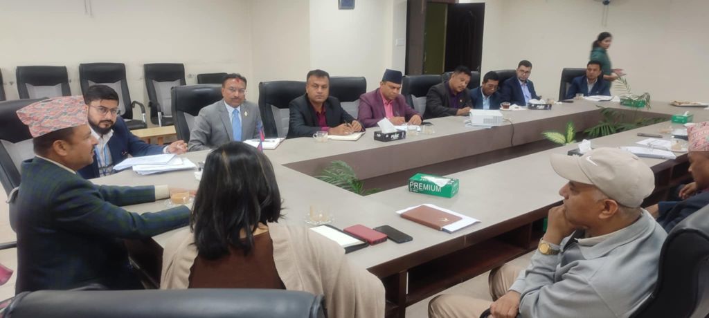 राष्ट्र बैंकले जारी गरेको नयाँ निर्देशनका सम्बन्धमा प्राधिकरणसँग छलफल 