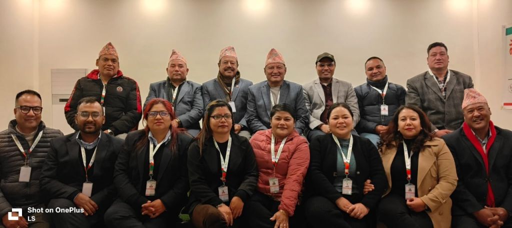 नेफ्स्कूनको प्राविधिक सहयोगमा आयाम साकोसद्वारा नेतृत्व विकास तालिम