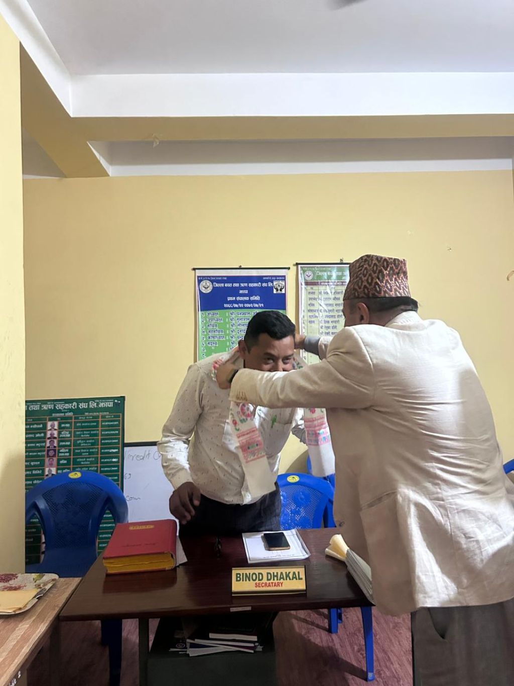 नेफ्स्कूनका अध्यक्षद्धारा बचत संघ झापाका नव निर्वाचित समितिलाई बधाई