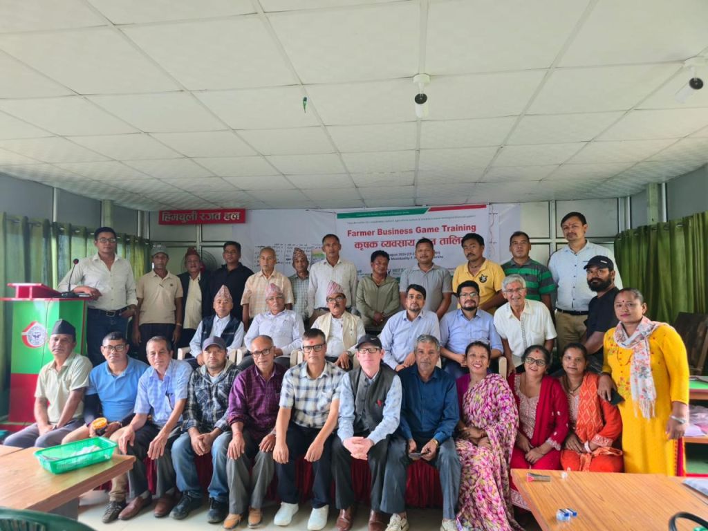 हिमचुली साकोसमा तीनदिने कृषक व्यवसाय खेल तालिम सम्पन्न